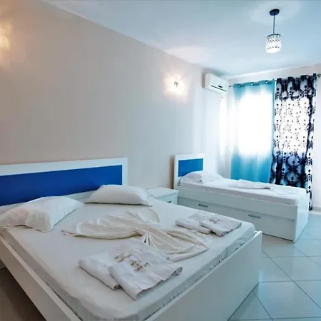 Comfort Hotel *