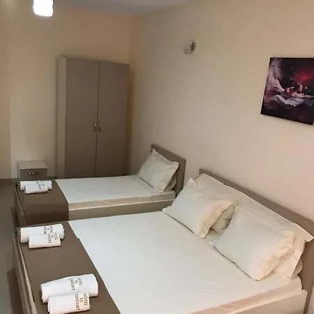 Comfort Hotel Shëngjin